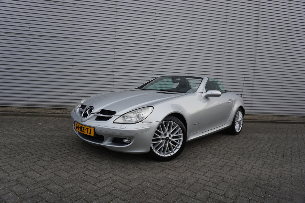 Mercedes-Benz SLK 200 k. automaat - airco / cruise / leder / stoelverw. / lm velgen / nap