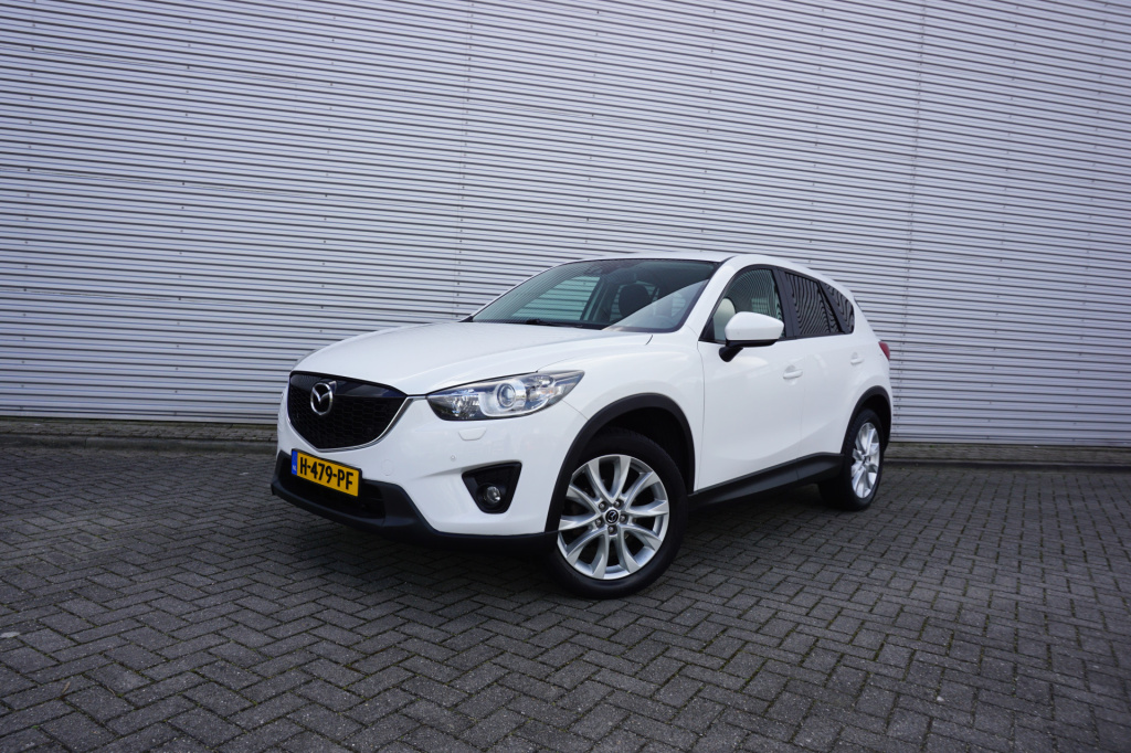 Mazda Cx-5 2.0 ts+ 4wd automaat / climate / navi / cruise / stoelverw. / parkeers. / trekhaak / lm velgen