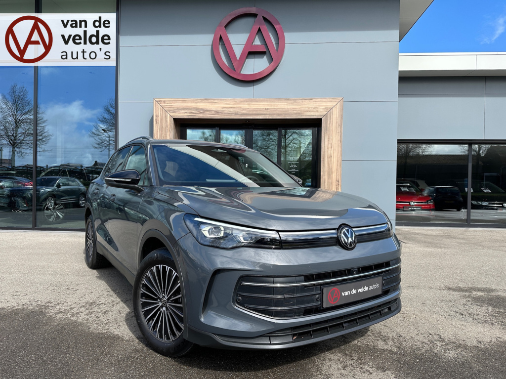 Volkswagen Tiguan 1.5 etsi 150pk dsg goal | trekhaak | 360 camera | iq light | dode hoek | elek. achterklep | rijklaar incl. garantie
