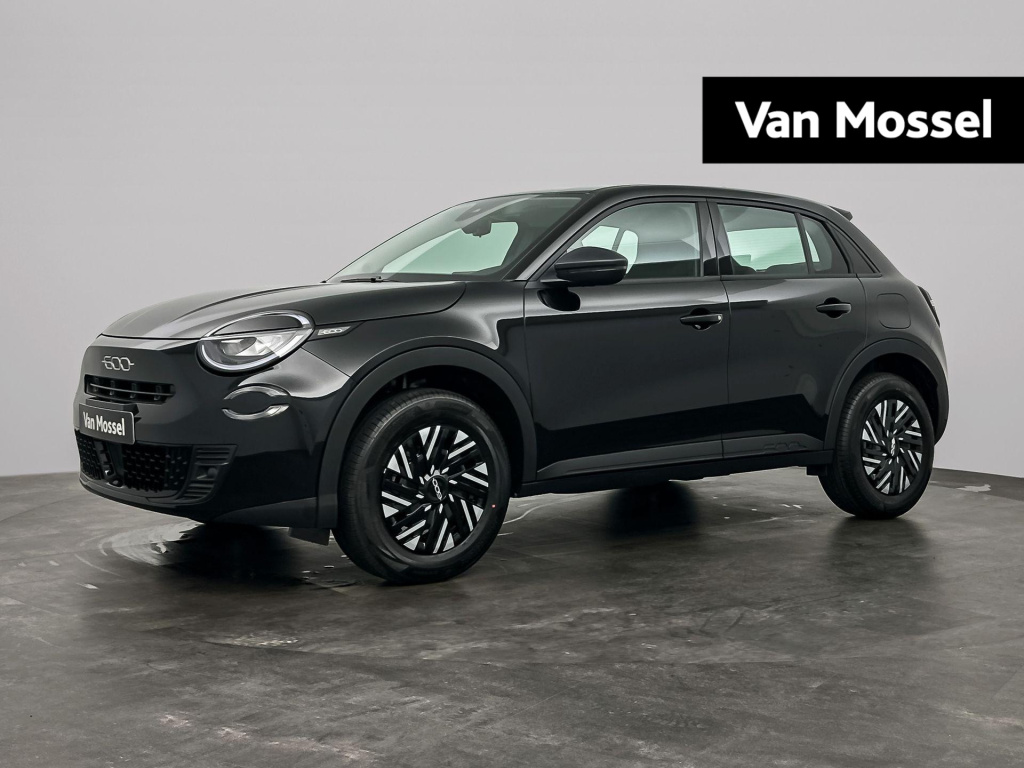 Fiat 600 1.2 hybrid urban | apple & android carplay | parkeersensoren | led verlichting| uit voorraad leverbaar | 8 jaar garantie