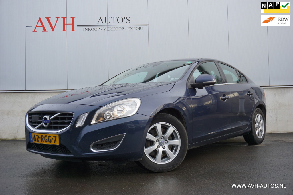 Volvo S60 2.0t intro edition