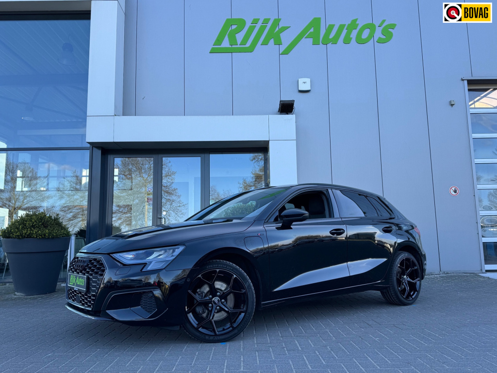 Audi A3 sportback 40 tfsi e s edition * stoelverwarming * keyless * trekhaak