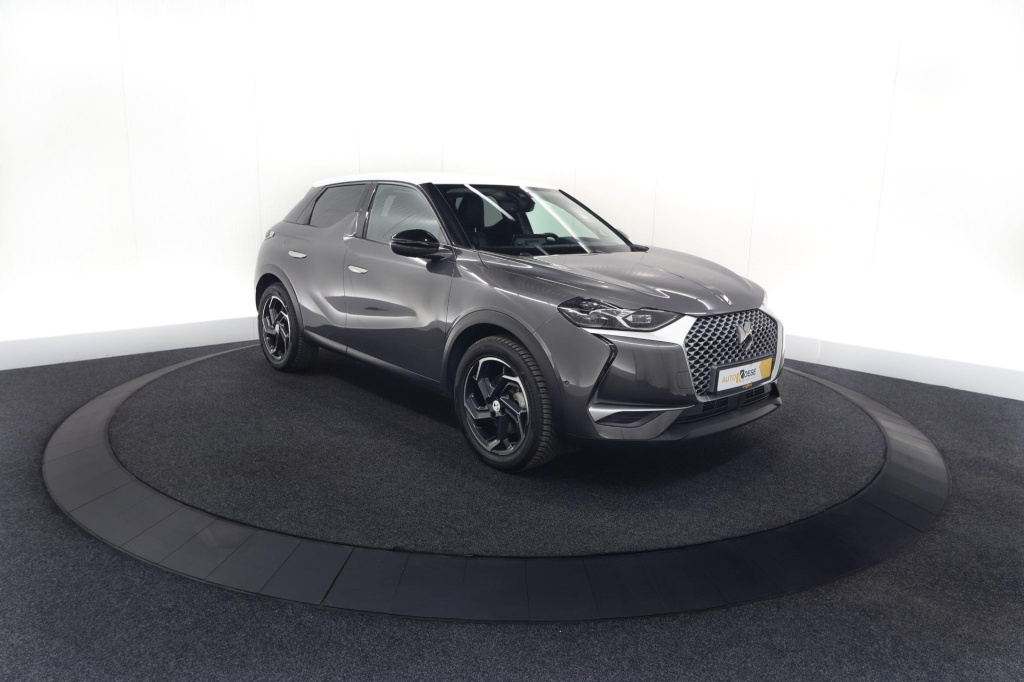 Ds Ds 3 crossback 50 kwh e-tense so chic | camera| dodehoekdetectie | head-up display | apple carplay | stoelverwarming | soh = 93.5%