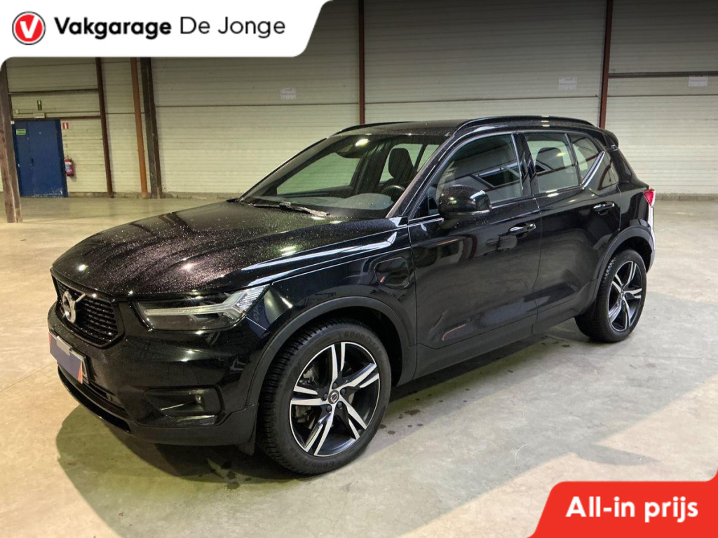 Volvo XC40 1.5 t5 recharge r-design