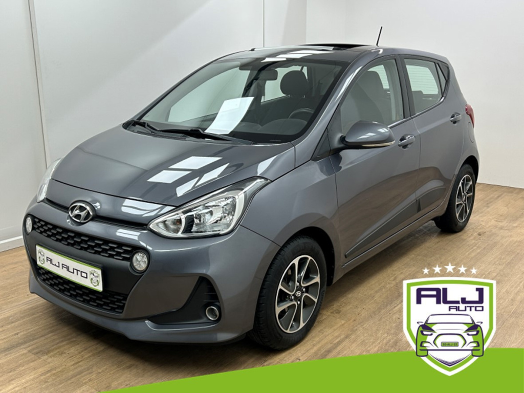 Hyundai I 10 occasion 1.2i | grijs | tweedehands hyundai i10 | airco | panoramadak | automaat | bluetooth | stoelverwarming