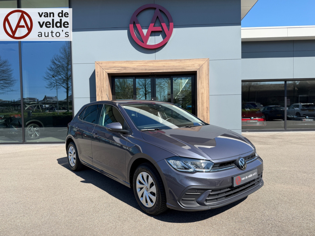 Volkswagen Polo 1.0 tsi life | climate | 4-season | stoelverwarming | carplay | navi | extra getint glas | rijklaar incl. garantie