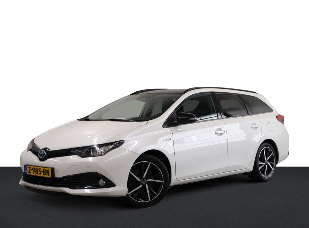 Toyota Auris touring sports 1.8 hybrid dynamic ultimate | trekhaak | pdc | leder