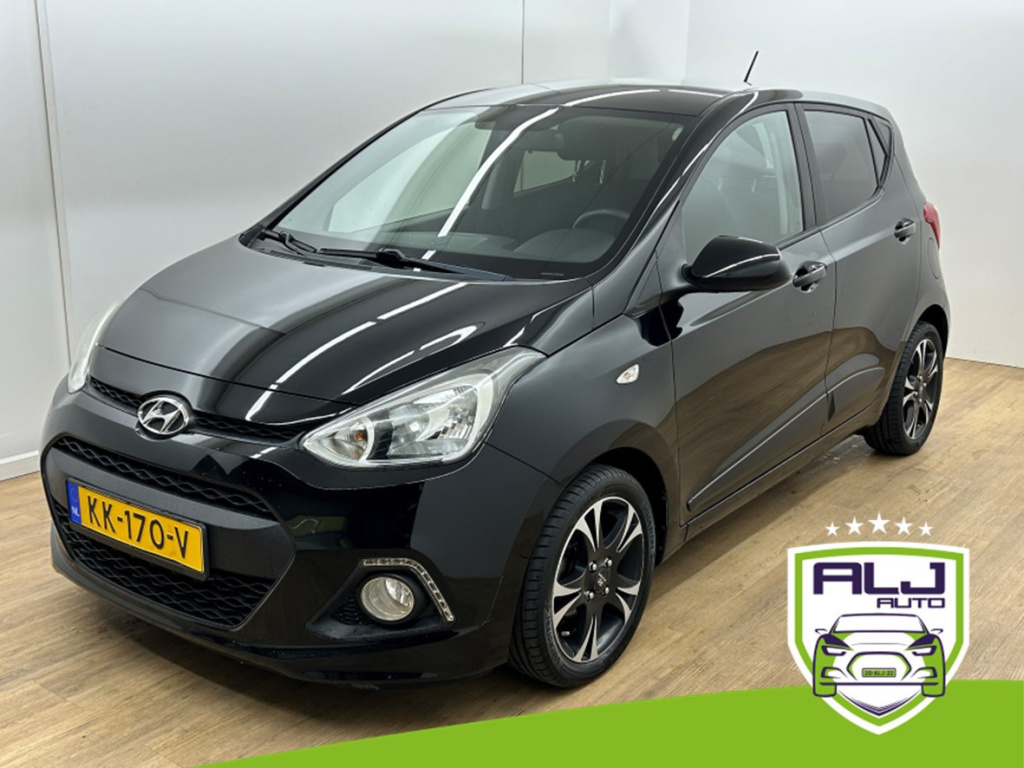 Hyundai I 10 occasion 1.0i i-motion go! 2016 | zwart | tweedehands hyundai i10 | cruisecontrol | airco | bluetooth audio