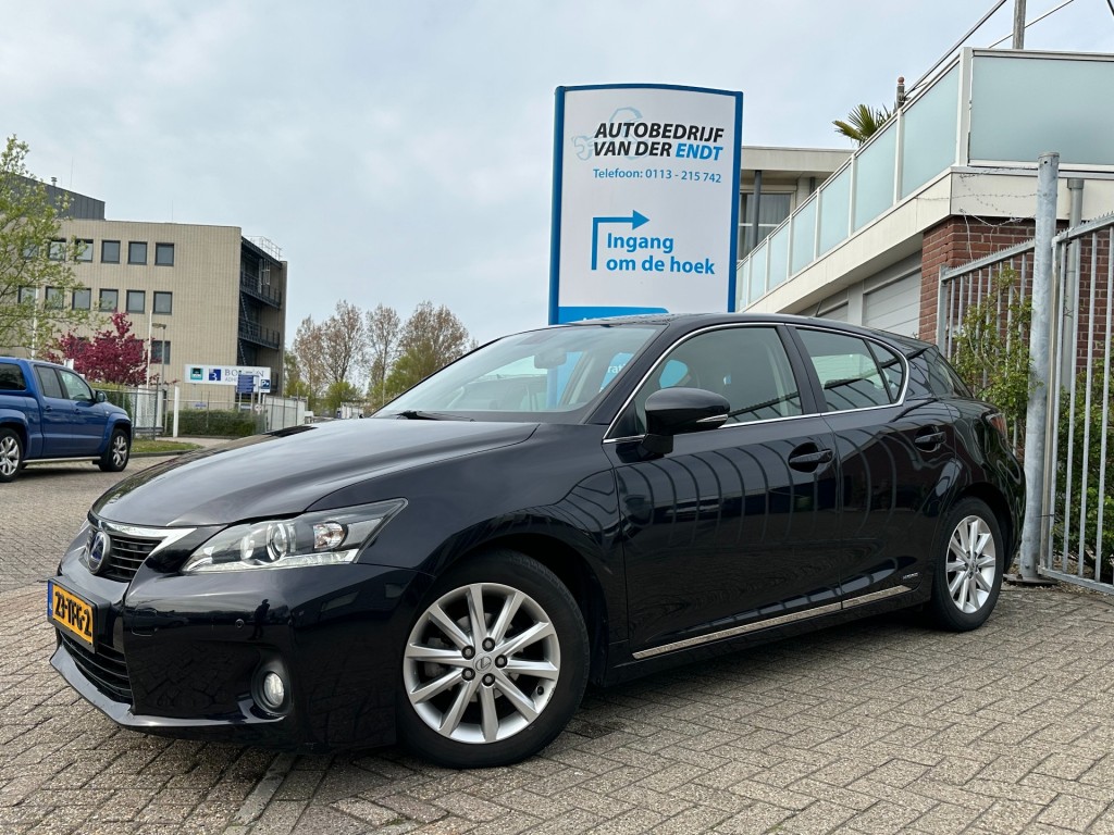 Lexus Ct 200h business line trekhaak camera pdc voor + achter
