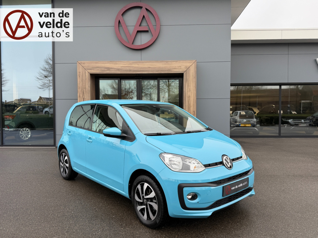 Volkswagen UP! 1.0 active 5-deurs | stoelverwarming | lichtmetalen velgen | extra getint glas | bluetooth | airco | rijklaar incl. 1 jaar bovag garantie