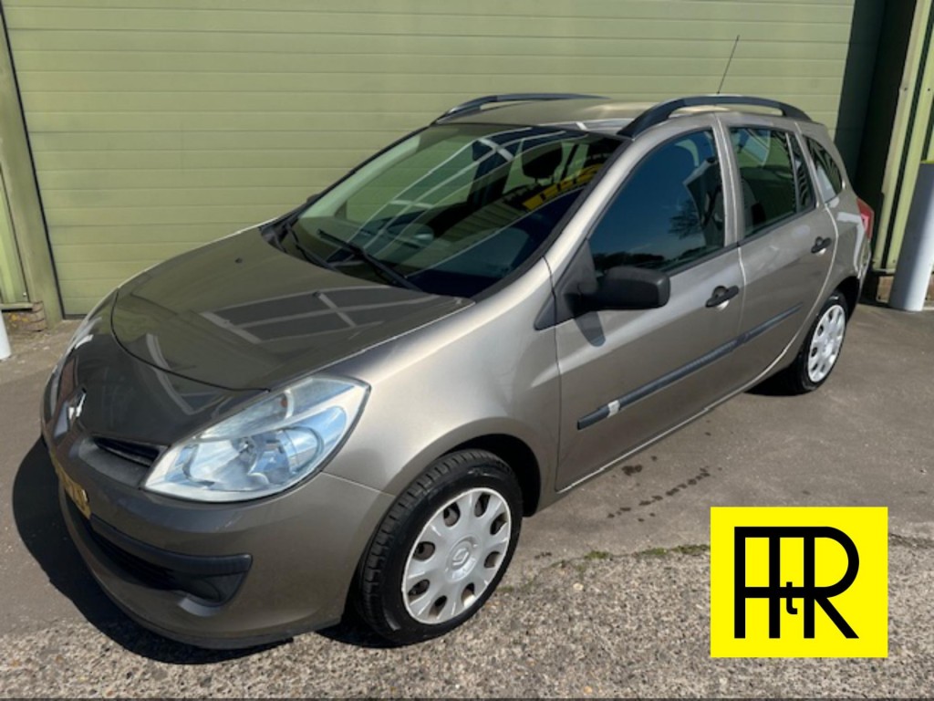 Renault Clio estate 1.2 - 16v expression