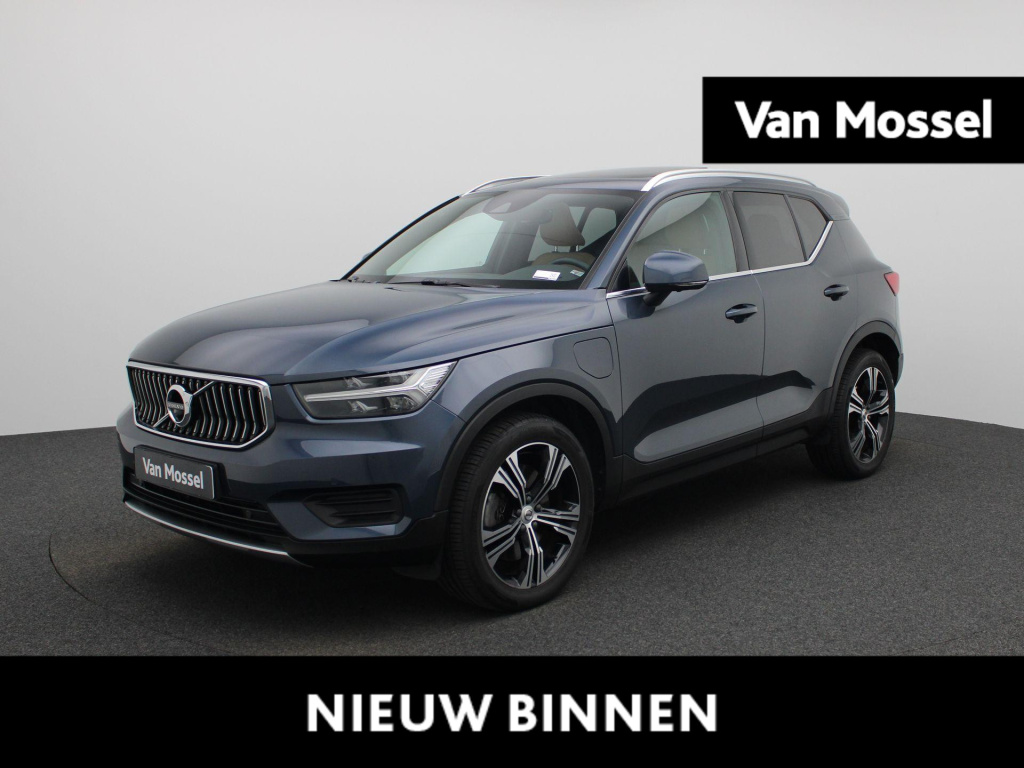 Volvo XC40 t4 phev inscription aut. | automaat | climate control | panoramadak | navigatie | leder | lmv | parkeer sensoren | led | camera | stoel verwarming |