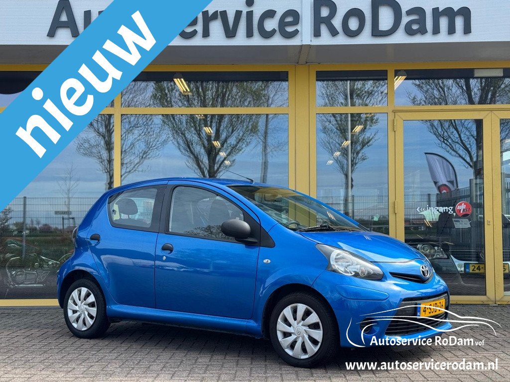Toyota Aygo 1.0 vvt-i now
