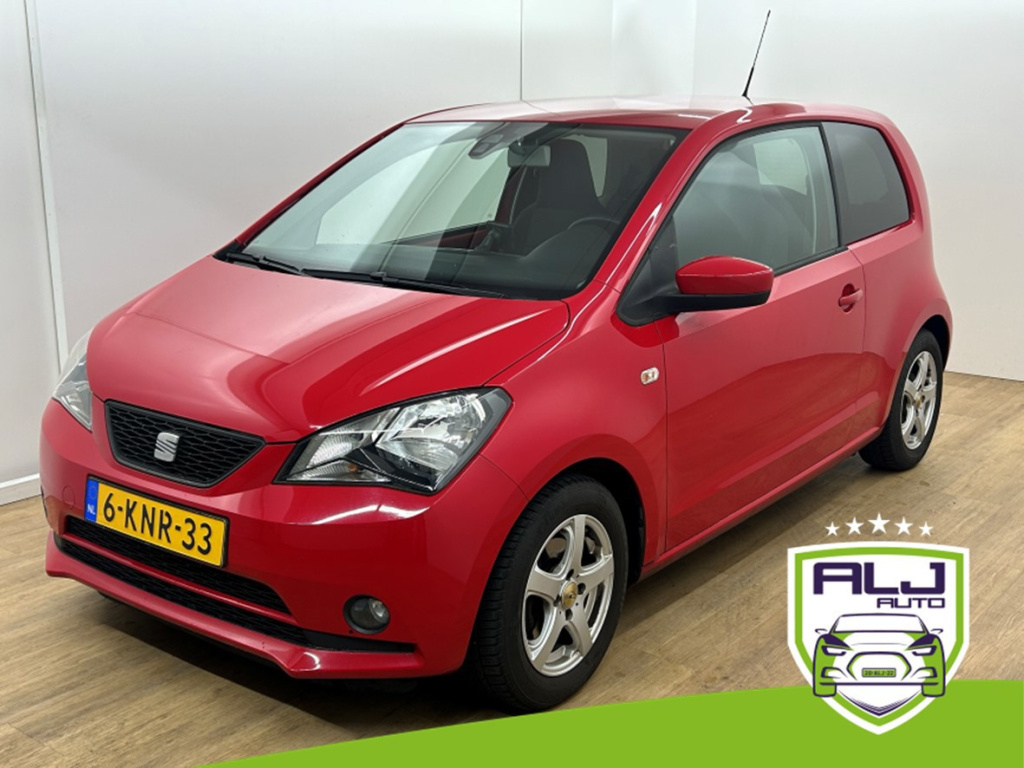 Seat Mii occasion 1.0 style sport | rood | tweedehands seat mii | airco | cruisecontrol | bluetooth | 3-deurs
