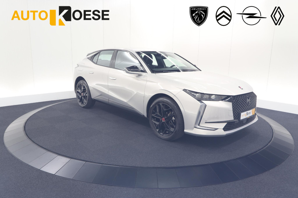 Ds Ds 4 puretech 130 eat8 performance line | camera | apple carplay | alcantara® bekleding | parkeersensensoren