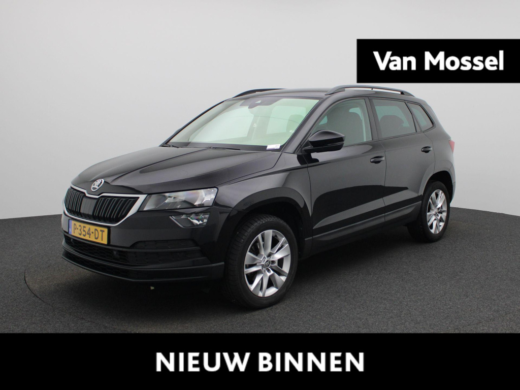 Skoda Karoq 1.5 tsi act business edition | automaat | apple carplay / android auto | navigatie | camera | virtual cockpit | verwarmde stoelen | cruise control | stuur verwarming
