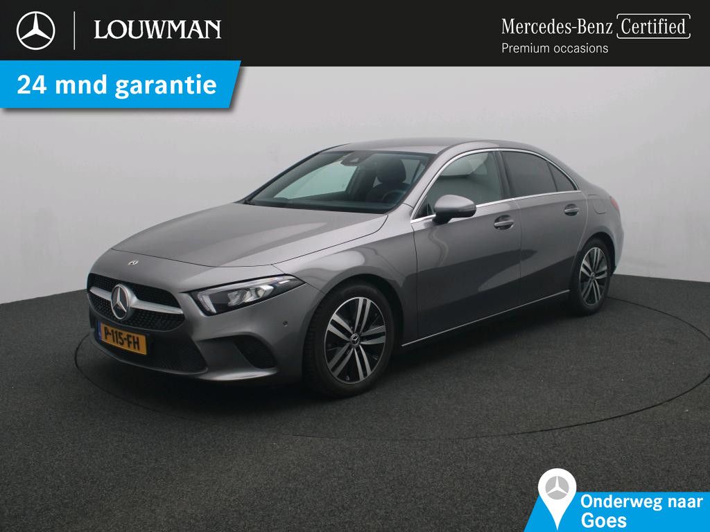 Mercedes-Benz A-Klasse 180 business solution ledkoplampen | stoelverwarming | parkeerpakket met achteruitrijcamera | sfeerverlichting. inclusief 24 maanden mercedes-benz certified garantie voor europa.
