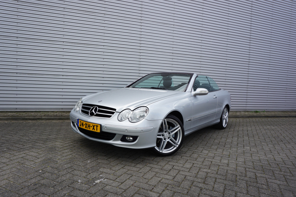 Mercedes-Benz Clk-klasse cabrio 200 k. elegance automaat - airco / cruise / parkeers. / leder /  stoelverw. / lm velgen