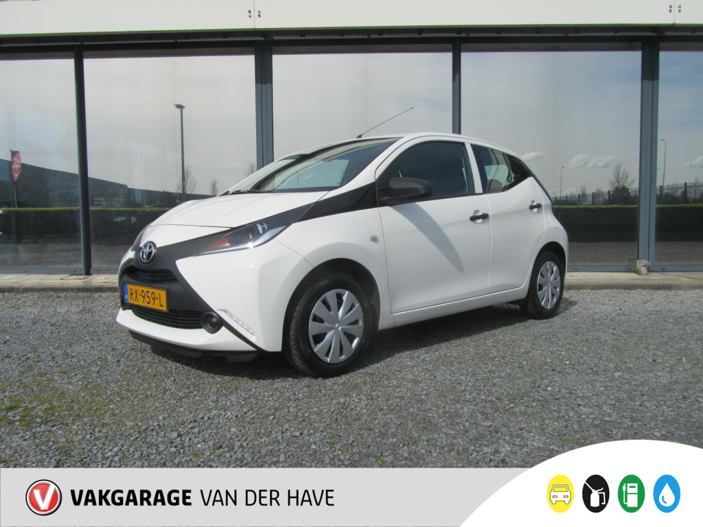Toyota Aygo 1.0 vvt-i x-fun | 5 deurs | airco | bluetooth