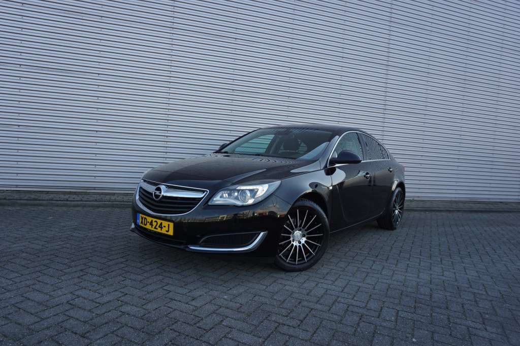 Opel Insignia 1.6 cdti innovation automaat - airco / navi / cruise / elektr. ramen / lm velgen
