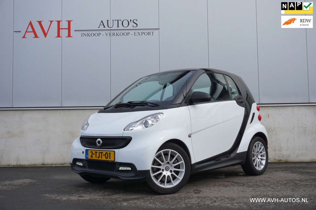 Smart Fortwo coupé 1.0 mhd edition pure