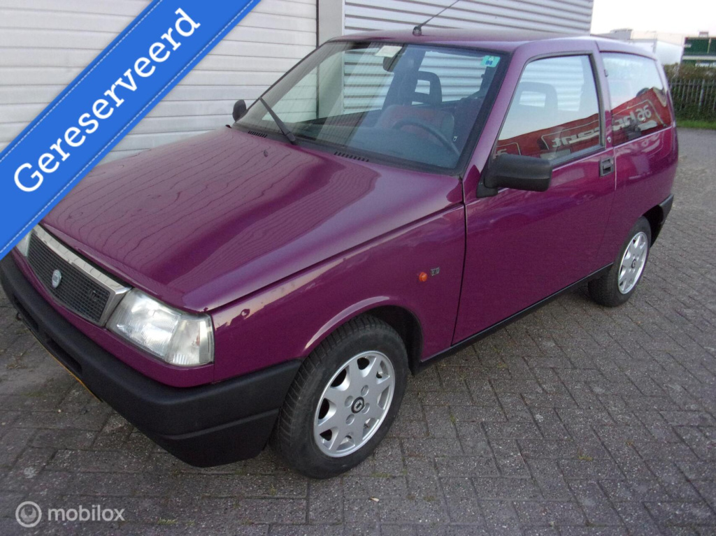 Lancia Y 10 1.1 junior