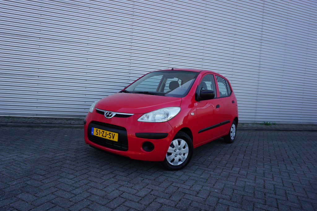 Hyundai I 10 1.1 active cool airco / elektr. ramen / nap