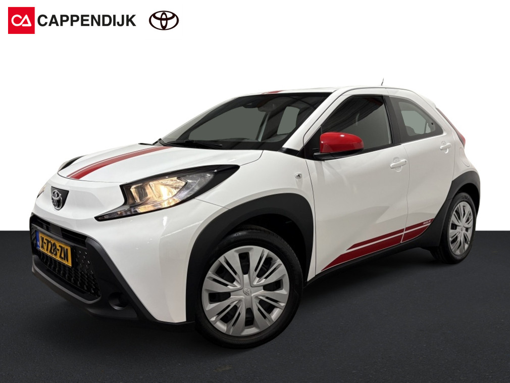 Toyota Aygo x 1.0 vvt-i mt play | camera | apple carplay |