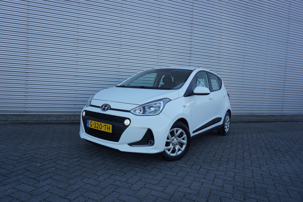 Hyundai I 10 1.0i comfort airco / cruise / bt / elektr. ramen / nap