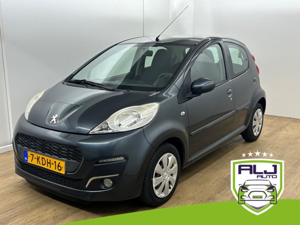 Peugeot 107 occasion 1.0 active | grijs | tweedehands peugeot 107 | airco | 4 deurs | aux audio