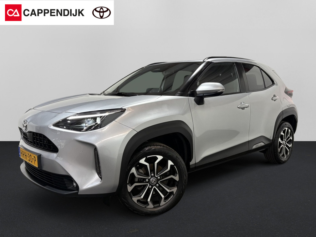 Toyota Yaris Cross 1.5 hybrid 115 first edition | bsm | pdc |