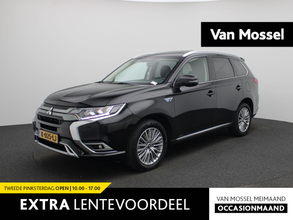 Mitsubishi Outlander 2.4 phev intense+ | automaat | stoel/stuur verwarming | schuifdak | power sound | dab | camera | cruise control | bluetooth | parkeer sensoren | navigatie | climate control | navigatie