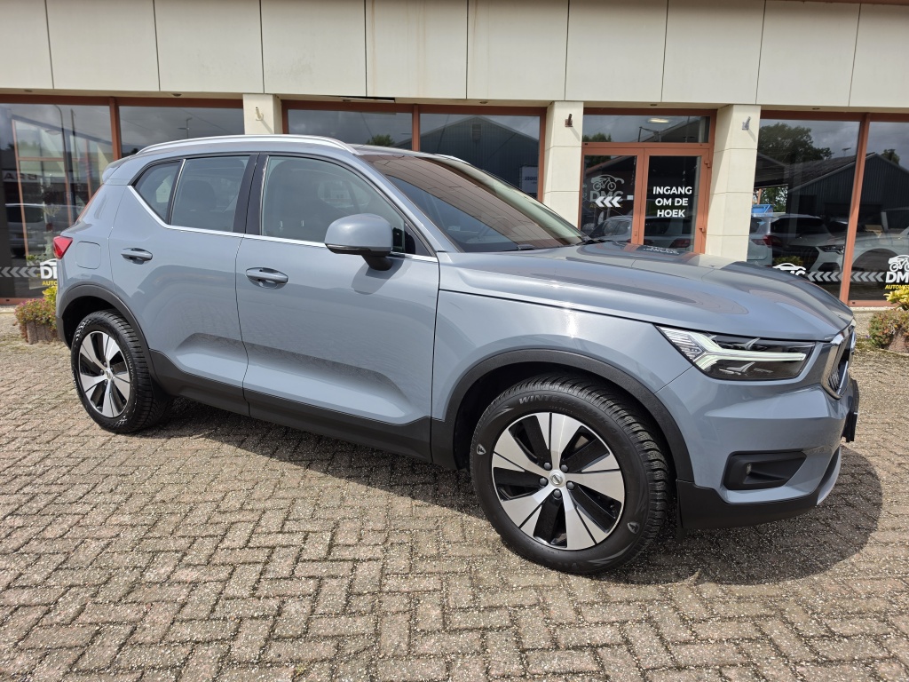 Volvo XC40 t5 inscription expression recharge hybrid | led | airco | trekha