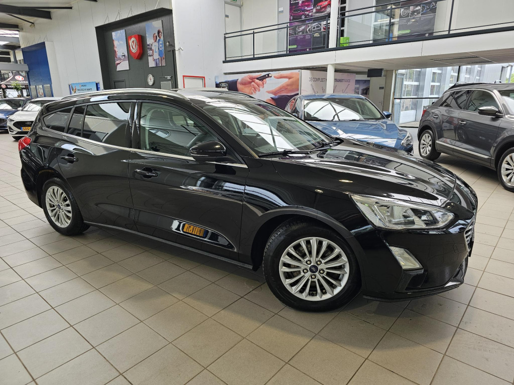 Ford Focus wagon 1.0 ecoboost titanium business