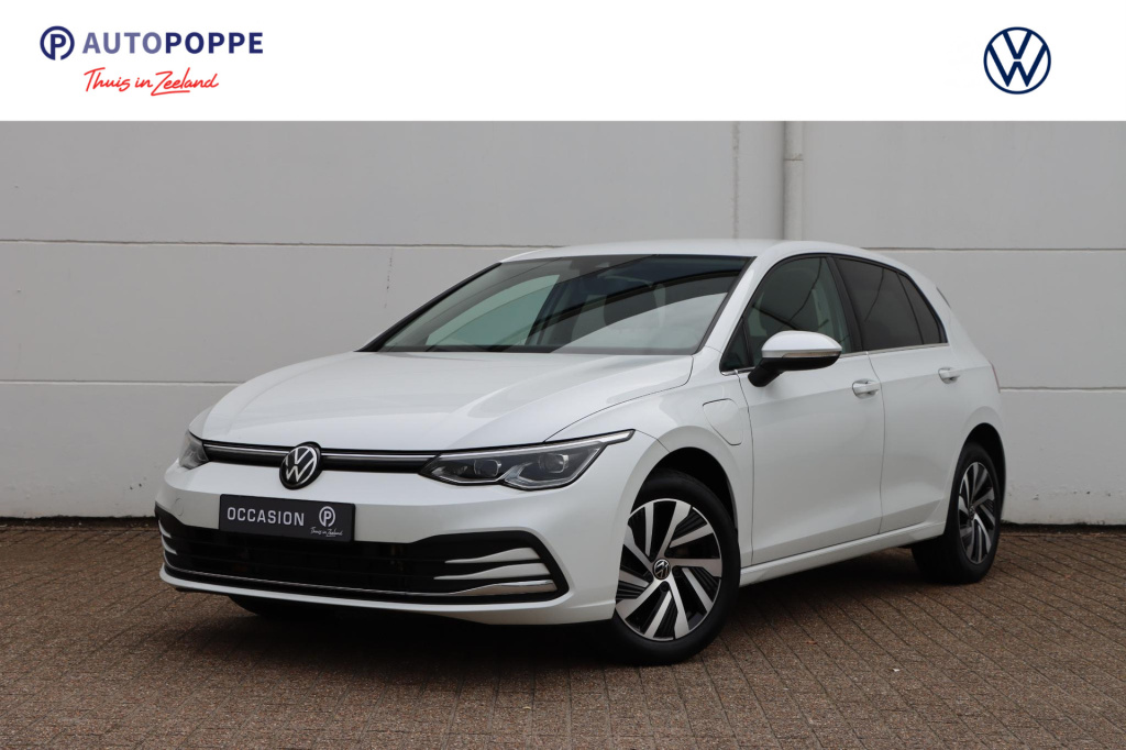 Volkswagen Golf 1.4 ehybrid style 204pk dsg6 | soh 95,1% |