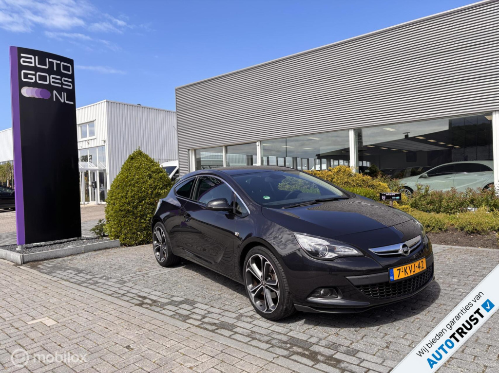Opel Astra gtc 1.4 turbo opc 19"