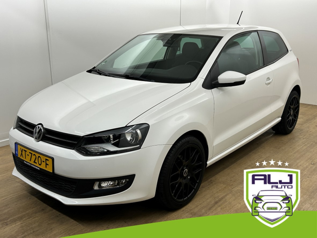 Volkswagen Polo occasion 1.4-16v highline | wit | tweedehands volkswagen polo | airco | cruisecontrol | bluetooth audio | 3-deurs