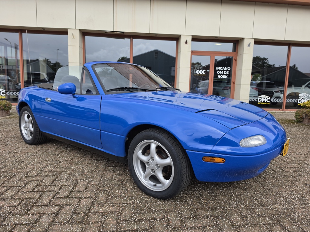 Mazda Mx-5 miata 1.6 | hardtop | airco | kofferrek | softtop