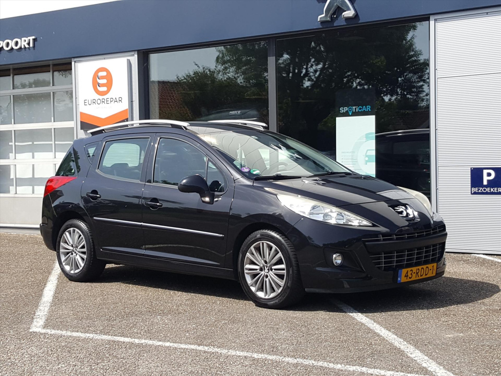 Peugeot 207 active 1.4vti 16v 95pk leerpakket | airco | radio/dab/camerahulp achter\applecarlplay&android auto | lmvelgen | weinig km's