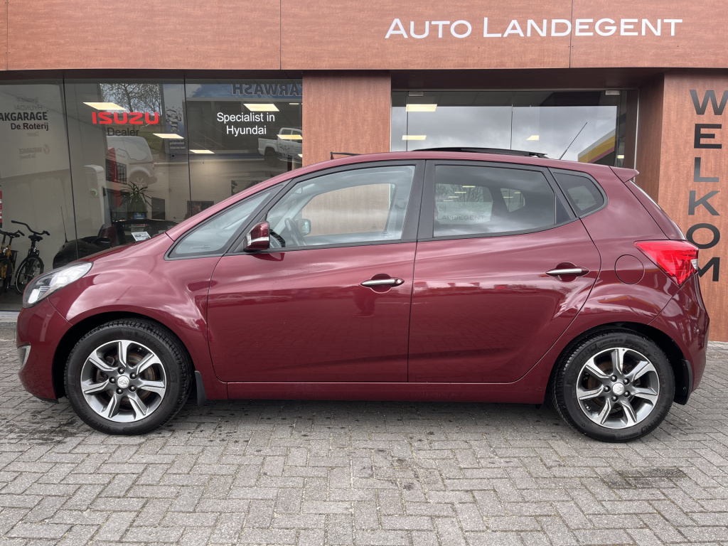 Hyundai Ix20 1.6i premium - cruise & climate c. | stoel-/stuurverw. | leder bekl. | schuif-/kanteldak | trekhaak