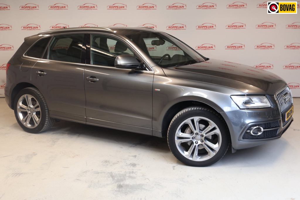 Audi Q5 2.0 tfsi quattro adrenalin sport nl auto, trekhaak, all season banden, xenon