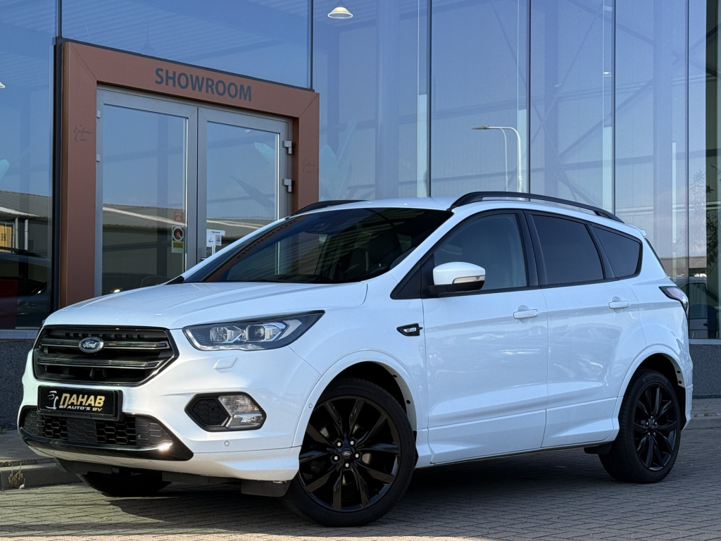 Ford Kuga 1.5 ecoboost st line | stoel/stuur verwarming | cruise | apple carplay | sfeerverlichting |