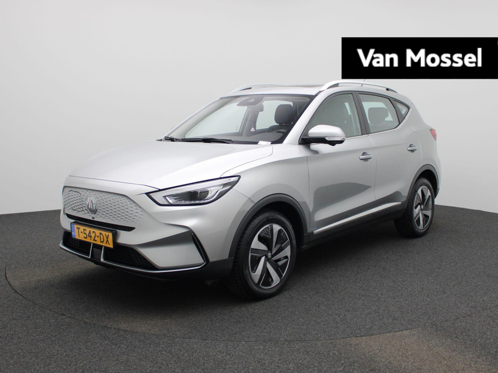 MG Zs Ev long range luxury 70 kwh 3-fase 11kw-lader | leder | panoramadak | led koplampen | navi | carplay | stoelverwarming | 360 camera |
