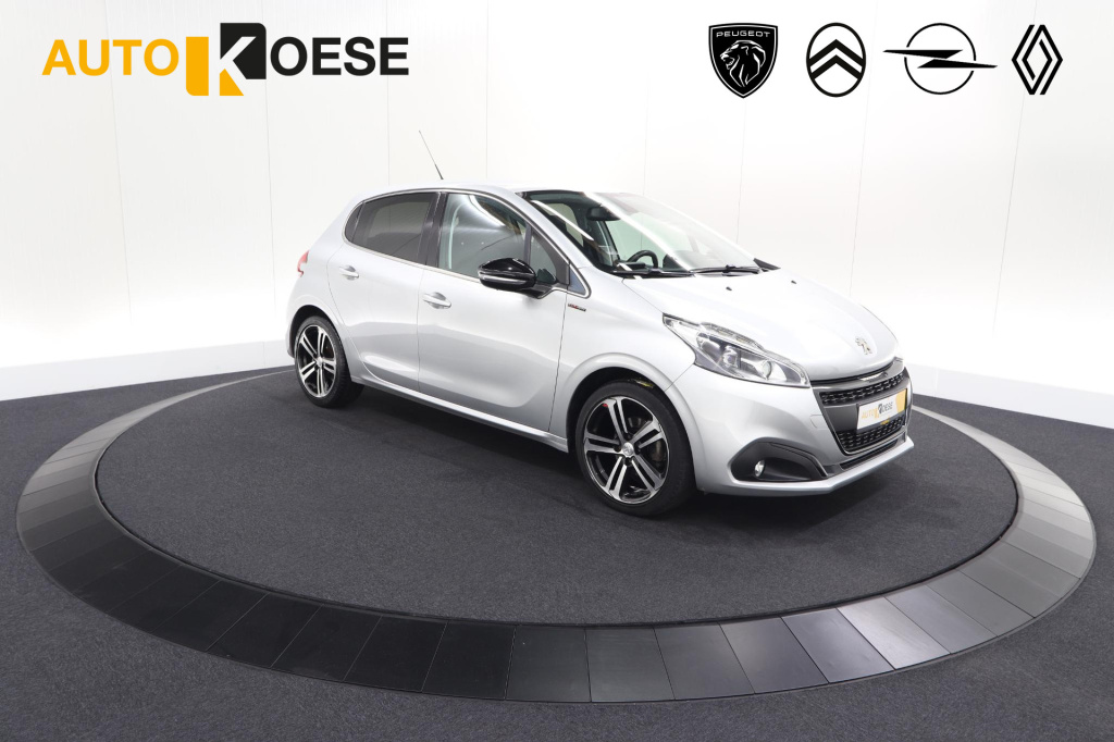 Peugeot 208 puretech 110 eat6 gt-line | trekhaak | apple carplay | climate control | parkeersensoren