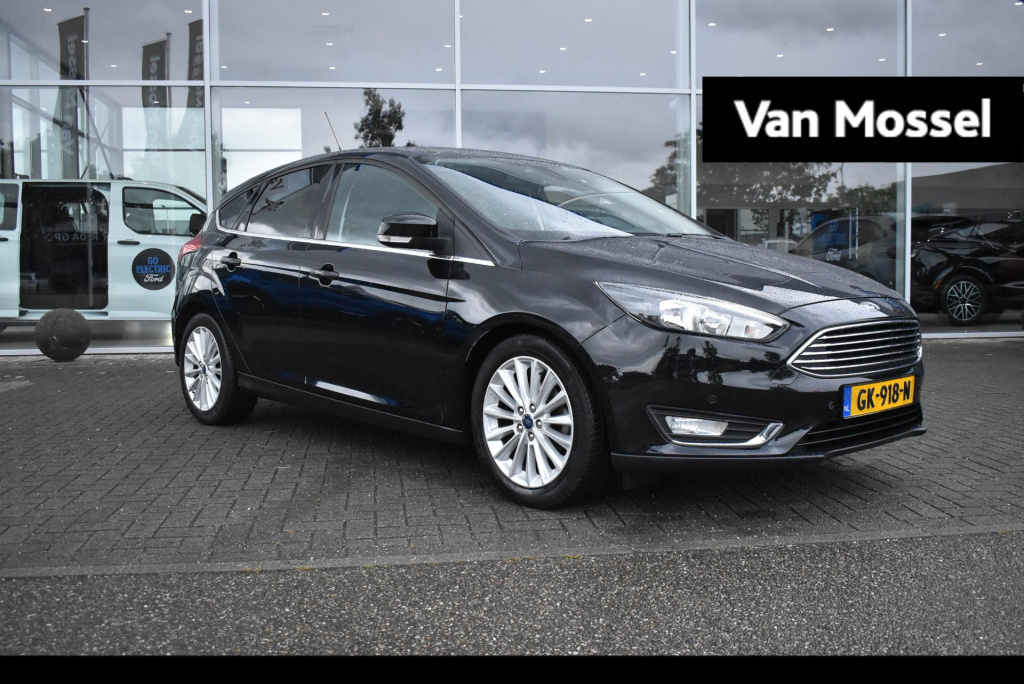 Ford Focus 1.0 titanium edition trekhaak, voorruitverwarming