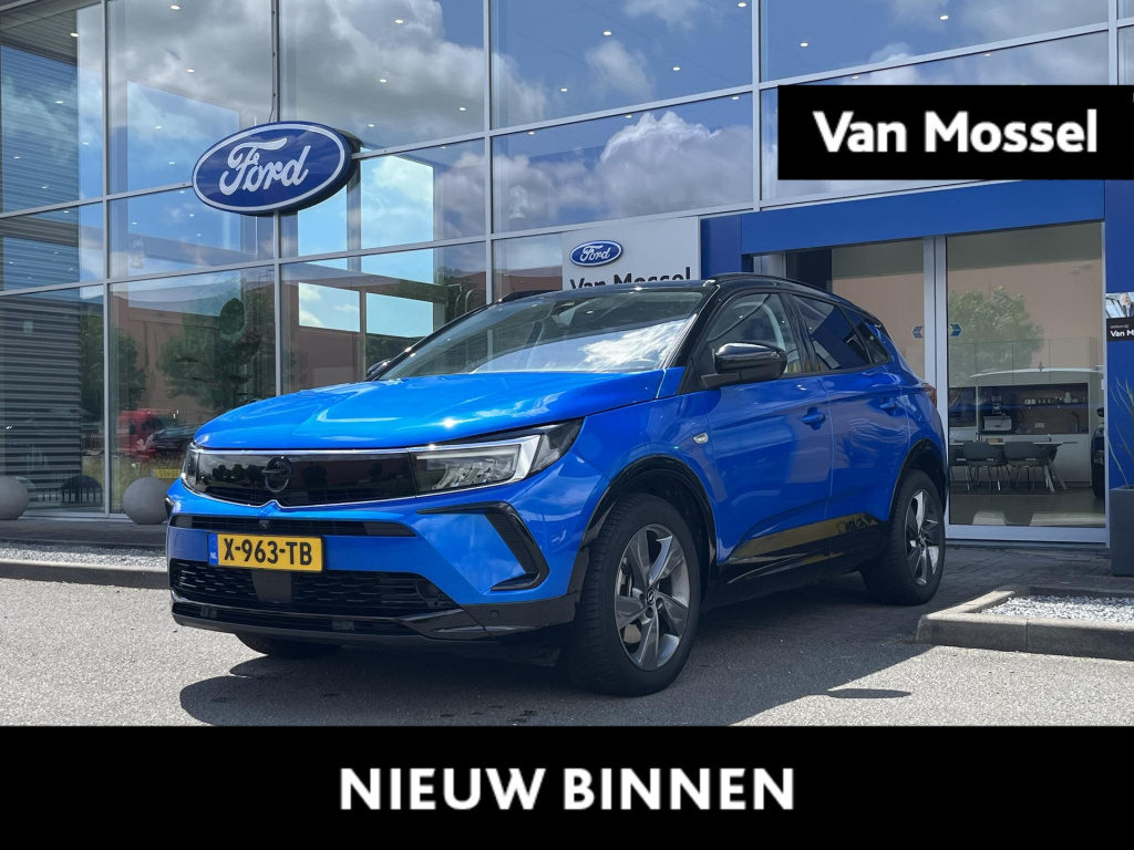 Opel Grandland 1.6 turbo plug-in hybrid gs | climate control | adaptive cruise control | trekhaak | 360-gaden camera | stoel-, stuur- en voorruitverwarming | dodehoekdetectie | navigatie | apple carplay/ android auto |