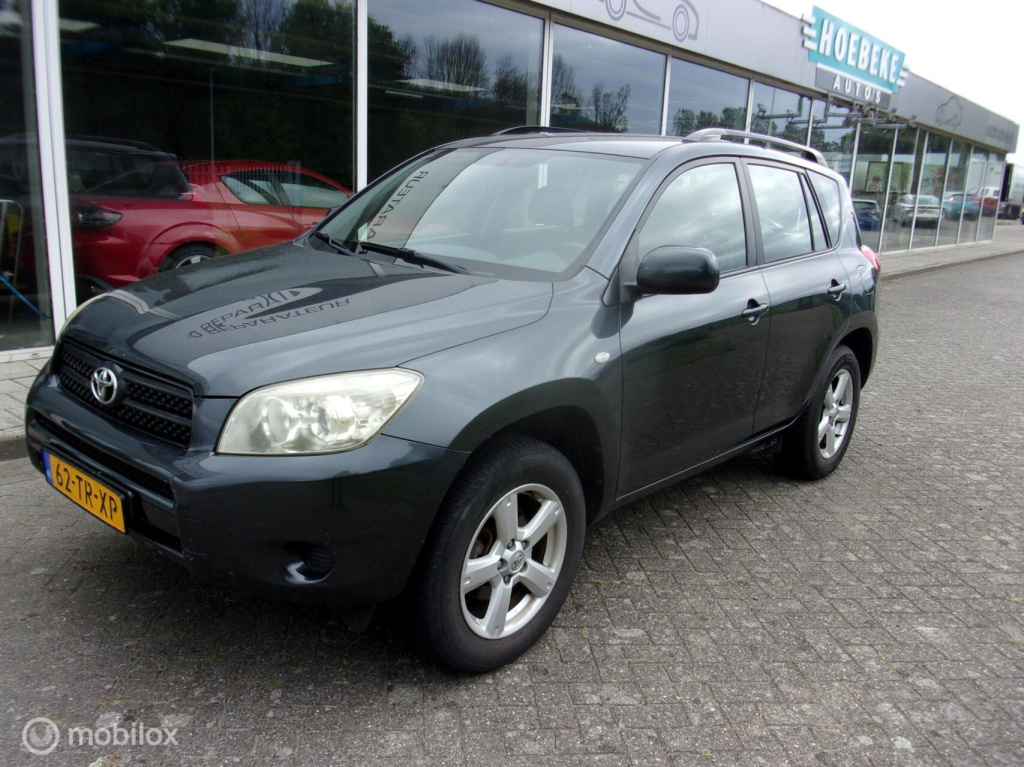 Toyota Rav4 2.0 vvti executive