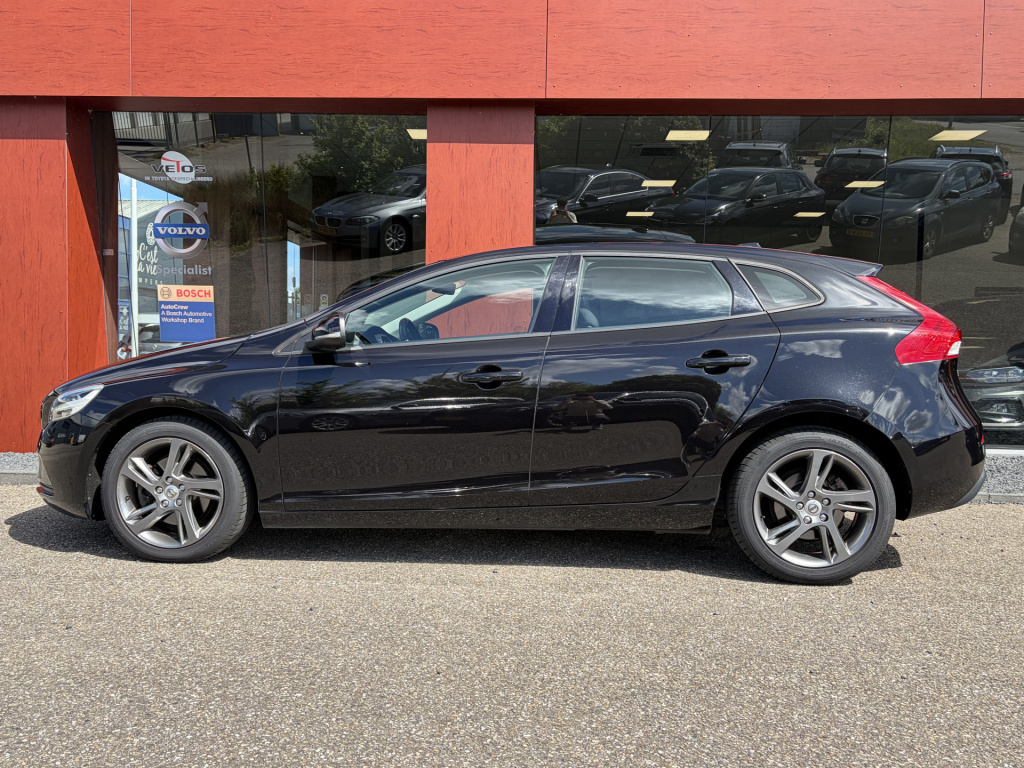 Volvo V40 2.0 t2 inscription