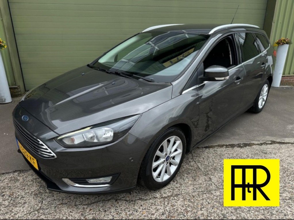 Ford Focus 1.0 titanium edition
