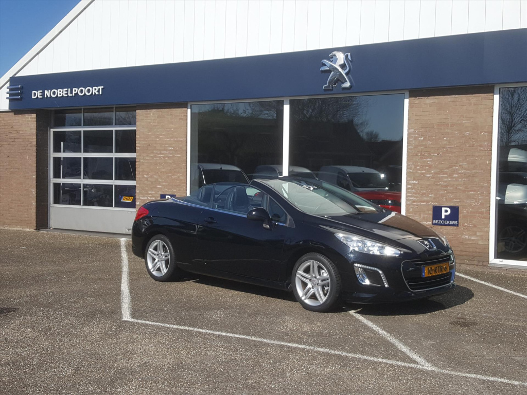 Peugeot 308 griffe 1.6turbo156pk zwart leer cruise- en climate control bt lm-velgen windscherm
